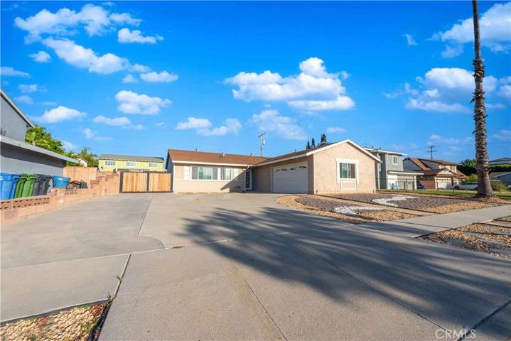2042 Hercules Court, Simi Valley, California 93065