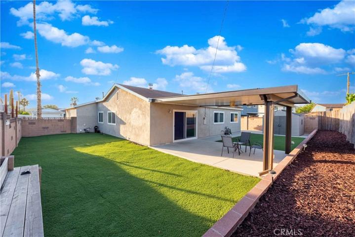 2042 Hercules Court, Simi Valley, California 93065