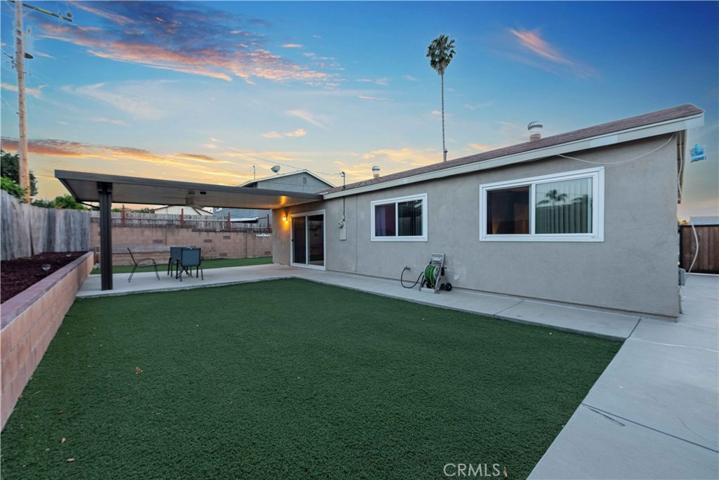 2042 Hercules Court, Simi Valley, California 93065