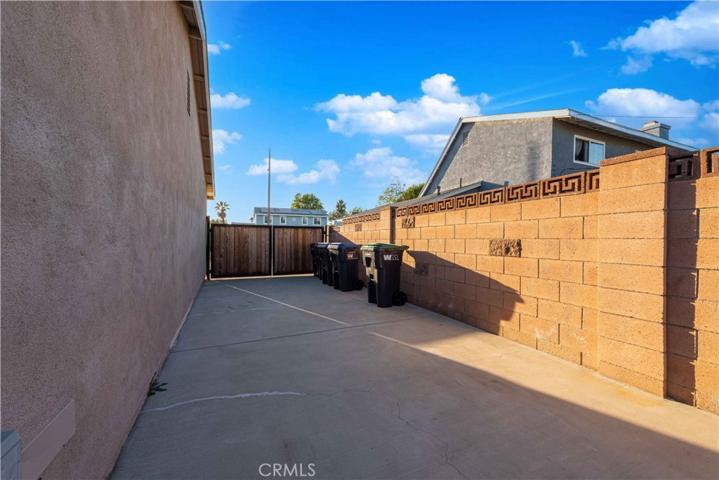 2042 Hercules Court, Simi Valley, California 93065