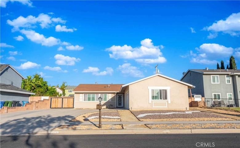 2042 Hercules Court, Simi Valley, California 93065