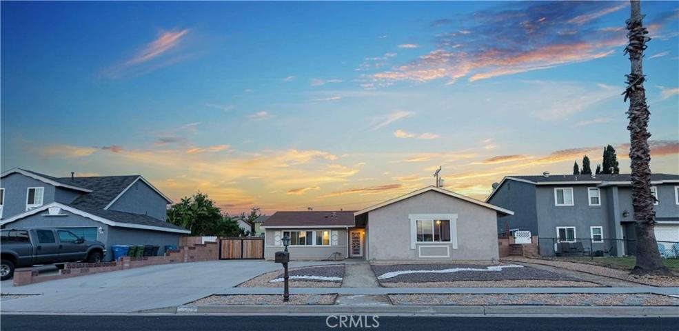 2042 Hercules Court, Simi Valley, California 93065