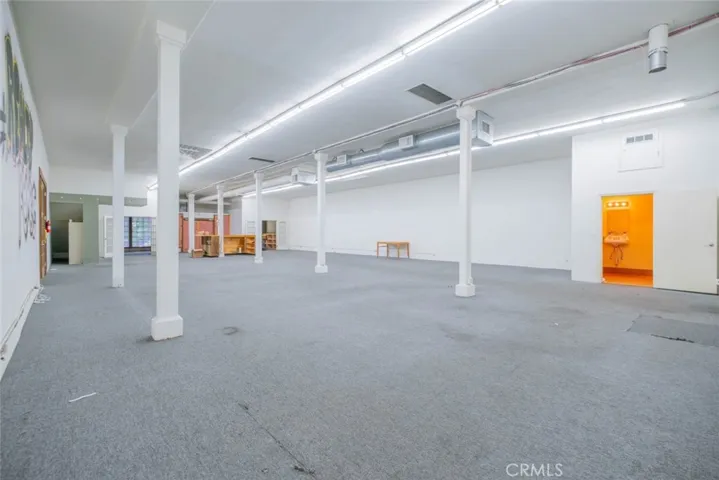 205 N Victory Boulevard, Burbank, California 91502