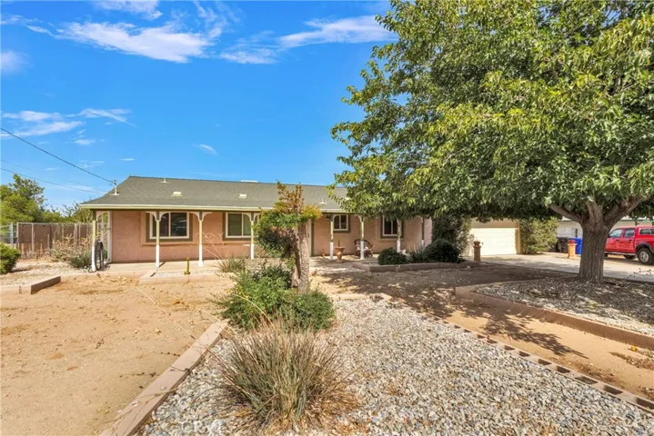 15424 Little Beaver Street, Victorville, California 92395