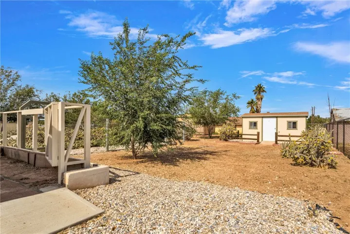 15424 Little Beaver Street, Victorville, California 92395