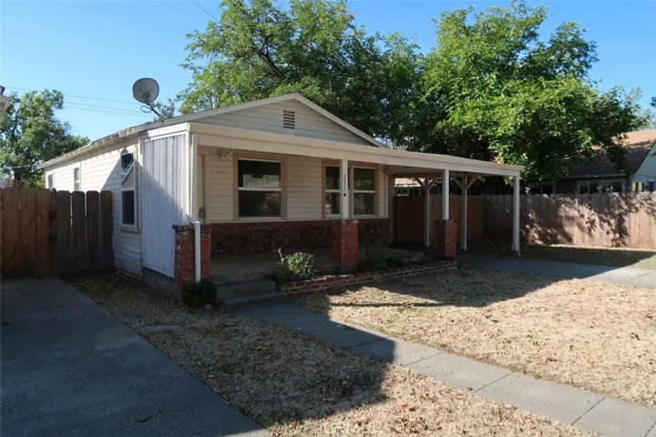 1517 Tehama Street, Corning, California 96021