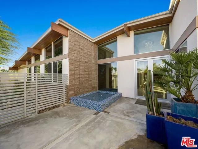 1765 Royal Palm Court, Palm Springs, California 92262