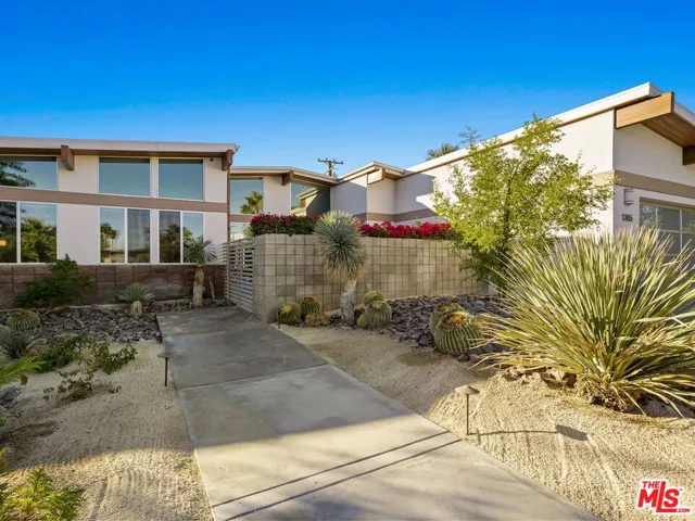 1765 Royal Palm Court, Palm Springs, California 92262
