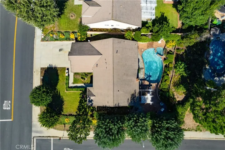 6880 Country Club Drive, La Verne, California 91750