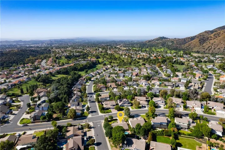 6880 Country Club Drive, La Verne, California 91750