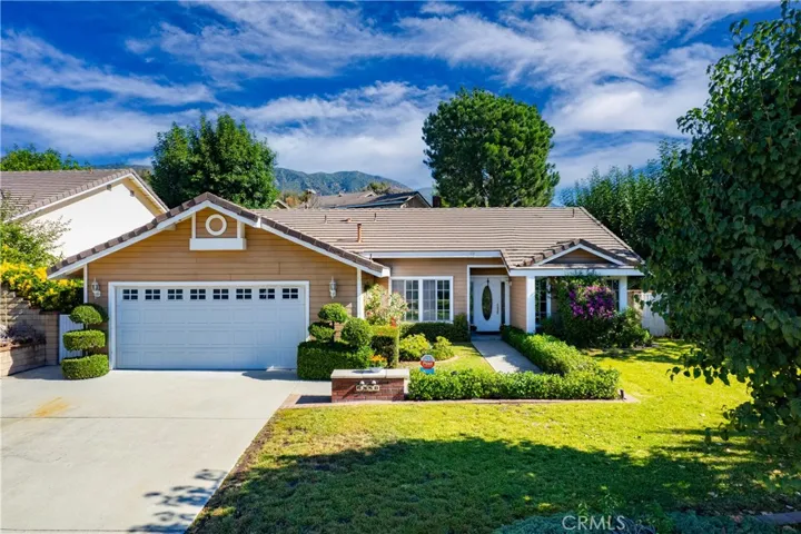 6880 Country Club Drive, La Verne, California 91750