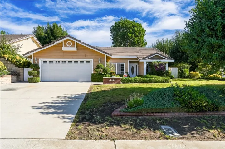 6880 Country Club Drive, La Verne, California 91750