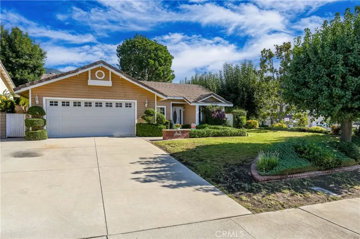 6880 Country Club Drive, La Verne, California 91750