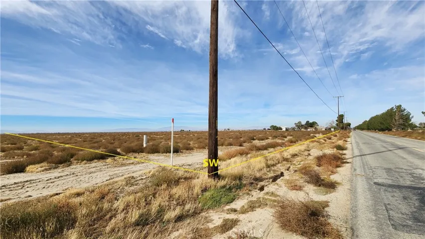 45245 70th Street, Roosevelt, California 93535