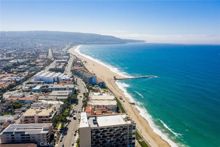 512 Esplanade Unit 103, Redondo Beach, California 90277