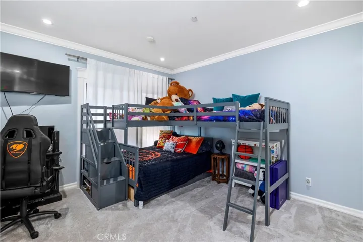 512 Esplanade Unit 103, Redondo Beach, California 90277