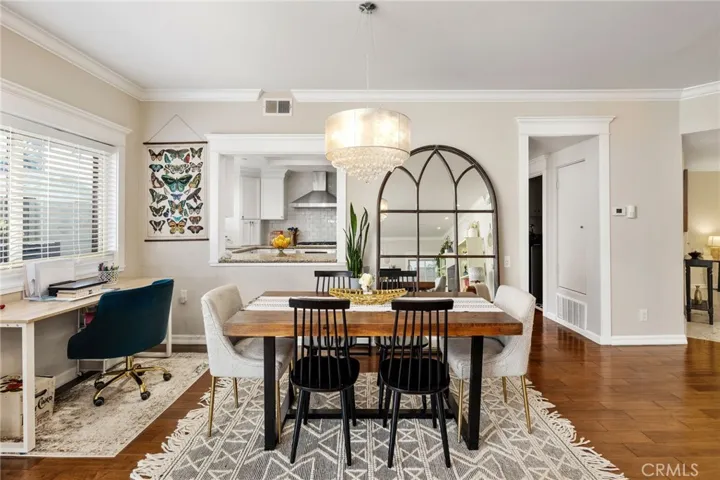 512 Esplanade Unit 103, Redondo Beach, California 90277