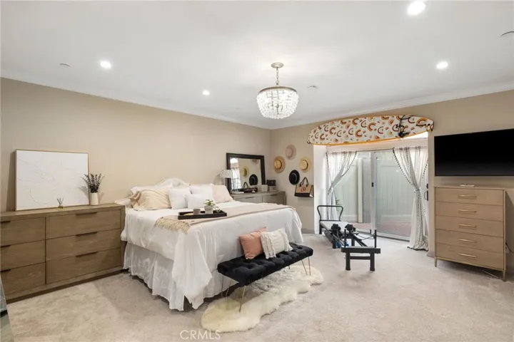 512 Esplanade Unit 103, Redondo Beach, California 90277