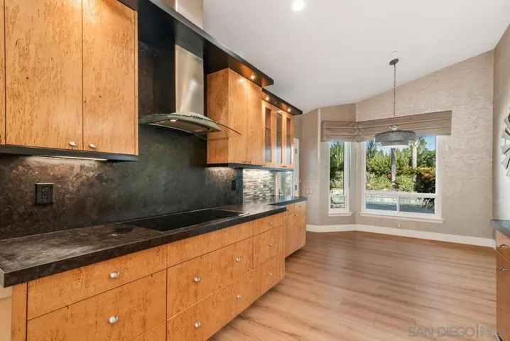 15517 Oakstand Ct, Poway, California 92064