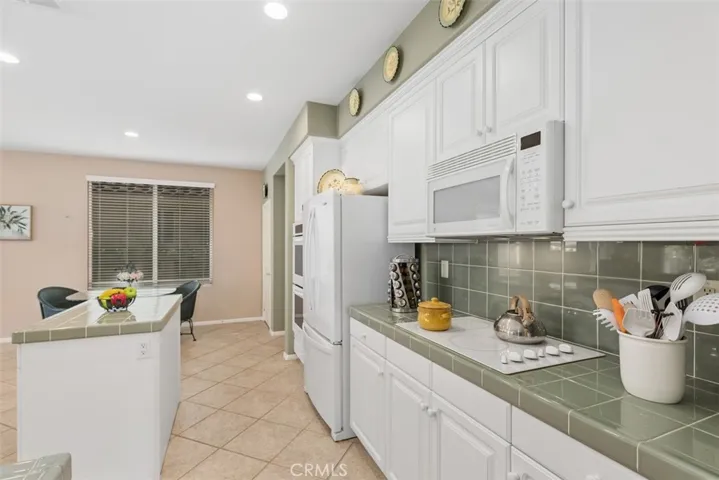28725 Raintree Drive, Menifee, California 92584