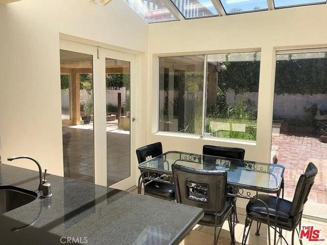 3543 Stone Canyon Avenue, Sherman Oaks, California 91403