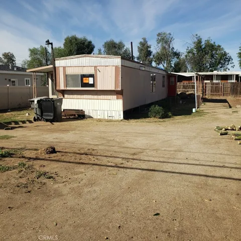 18805 Brown Street, Perris, California 92570