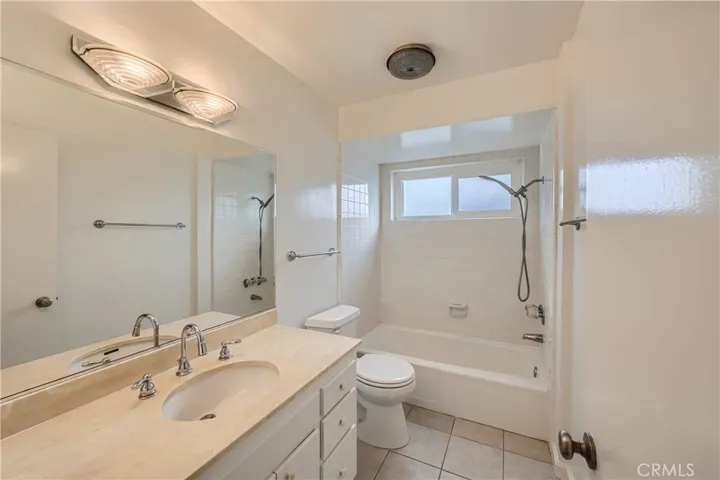 5140 E Atherton Street Unit 34, Long Beach, California 90815