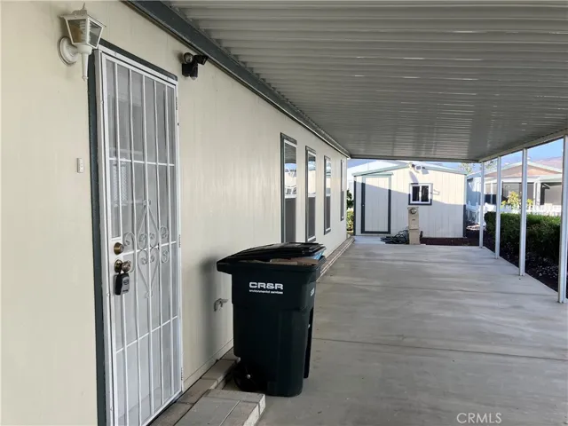 1250 N Kirby Street 216, Hemet, California 92545