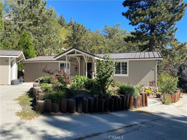 32455 Highway 18 Unit 16, Running Springs, California 92382