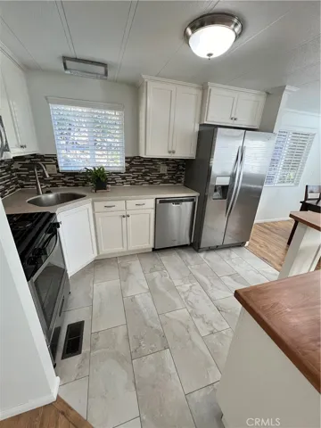 32455 Highway 18 Unit 16, Running Springs, California 92382