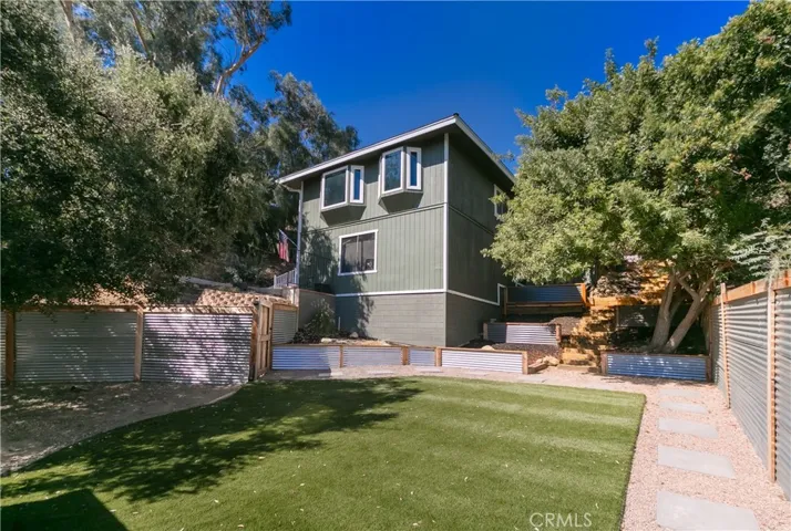 7450 Webb Road, Chatsworth, California 91311