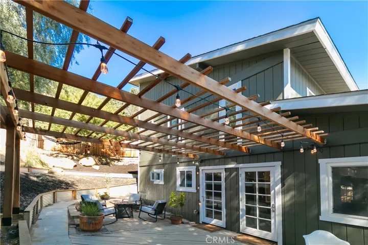 7450 Webb Road, Chatsworth, California 91311