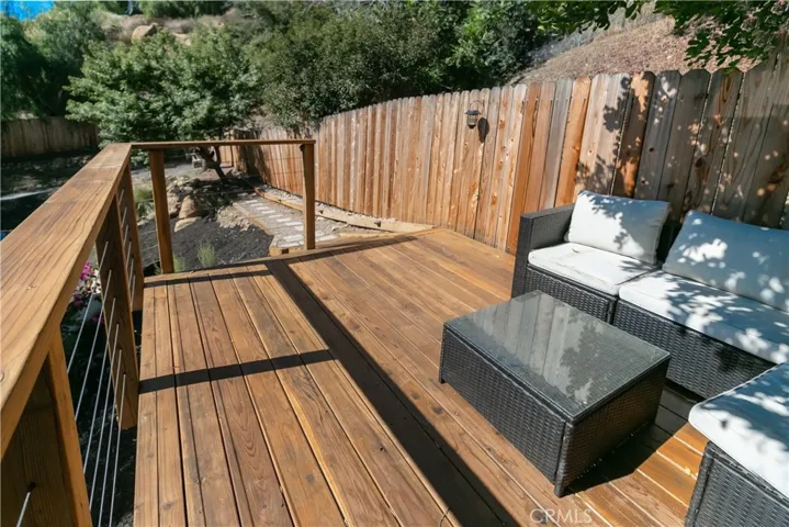 7450 Webb Road, Chatsworth, California 91311