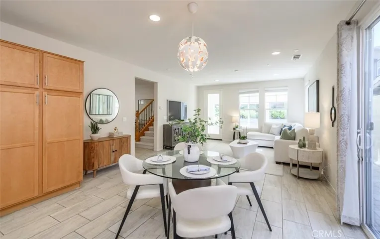 142 Violet Bloom, Irvine, California 92618