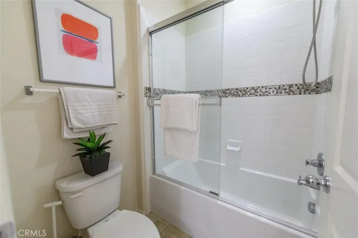 142 Violet Bloom, Irvine, California 92618