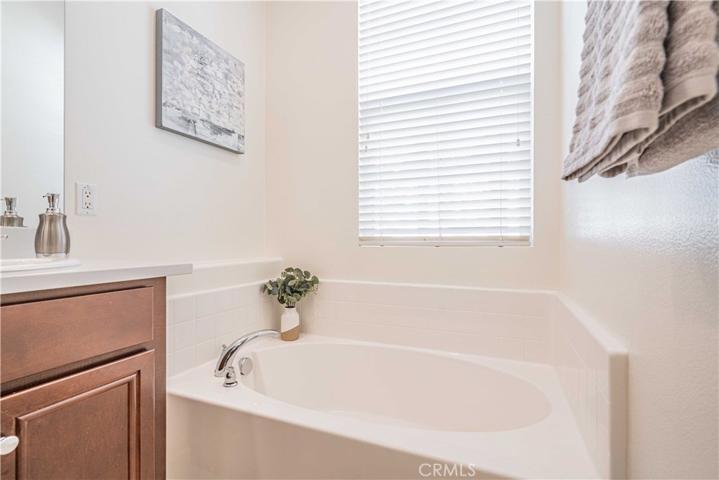 40359 Calle Real, Murrieta, California 92563