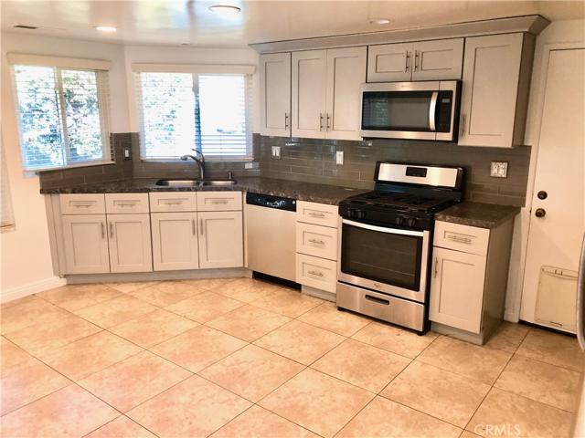 18932 N Jane Circle, North Tustin, California 92705
