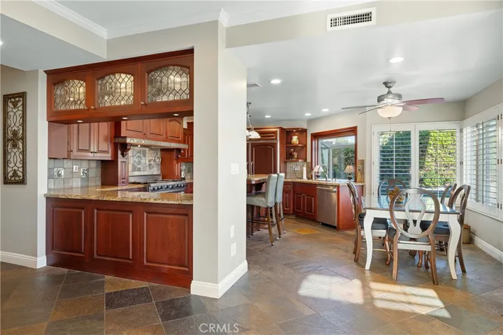 Kitchen and breakfast nook.