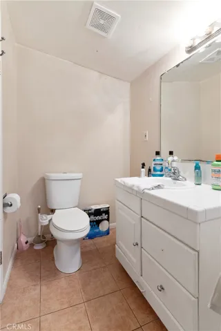 404 404 1/2 S Bernal Avenue, Los Angeles, California 90063