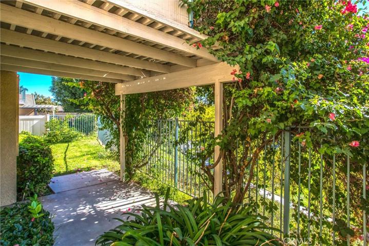 29183 Stonegate Lane, Highland, California 92346