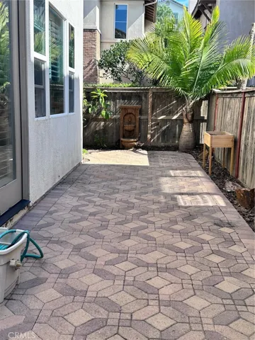 17037 New Rochelle Way, San Diego, California 92127