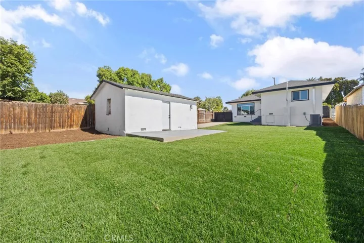 307 S Hillcrest Street, La Habra, California 90631