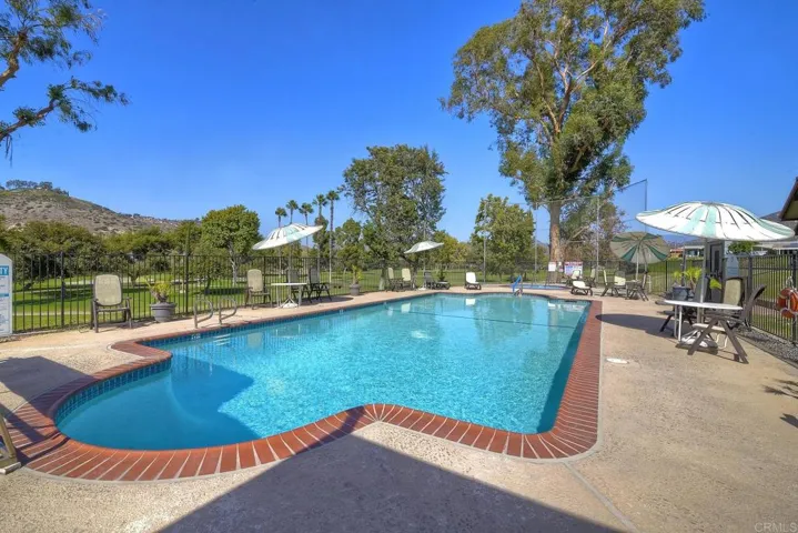 4650 Dulin Road Unit 41, Fallbrook, California 92028