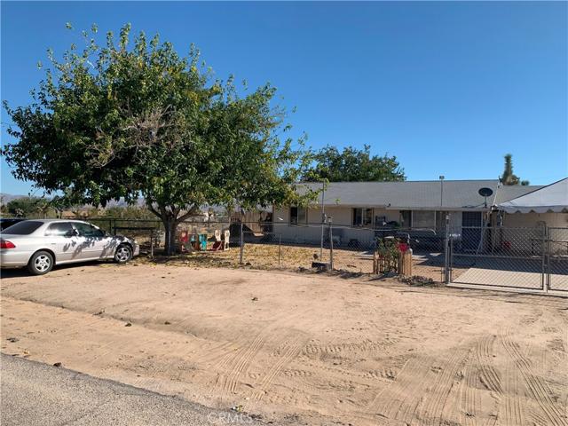 58817 Sunflower Drive, Yucca Valley, California 92284