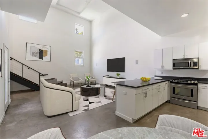 1610 Broadway Unit #103, Santa Monica, California 90404