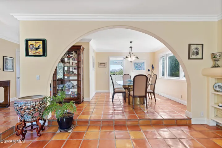 2069 Channelford Rd Westlake Village-10