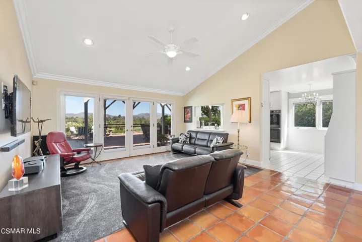 2069 Channelford Rd Westlake Village-12