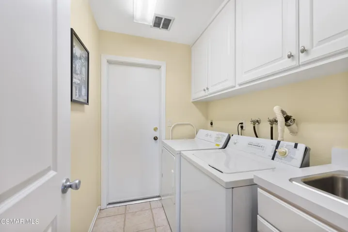 2069 Channelford Rd Westlake Village-29