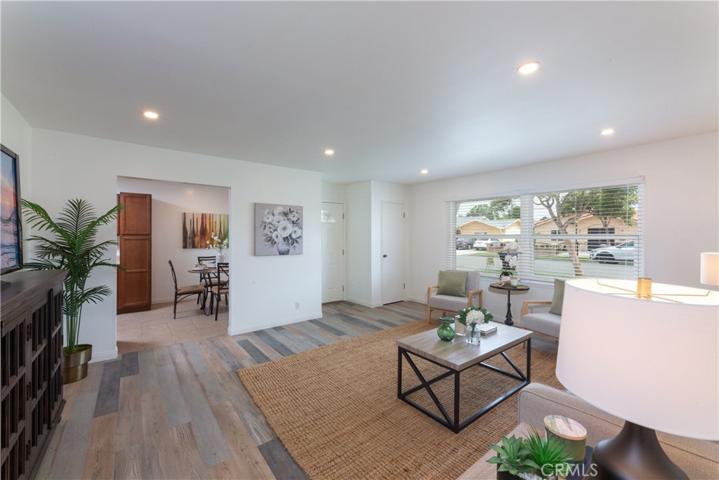13675 Yoak, Garden Grove, California 92844