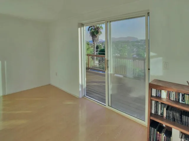 8242 Sunset Road, Lakeside, California 92040